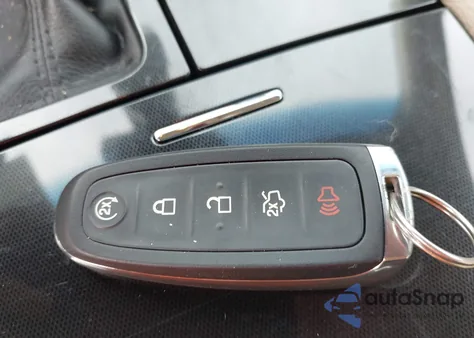 2018 Ford Taurus Limited z USA, uszkodzony, nr VIN 1FAHP2J83JG110604